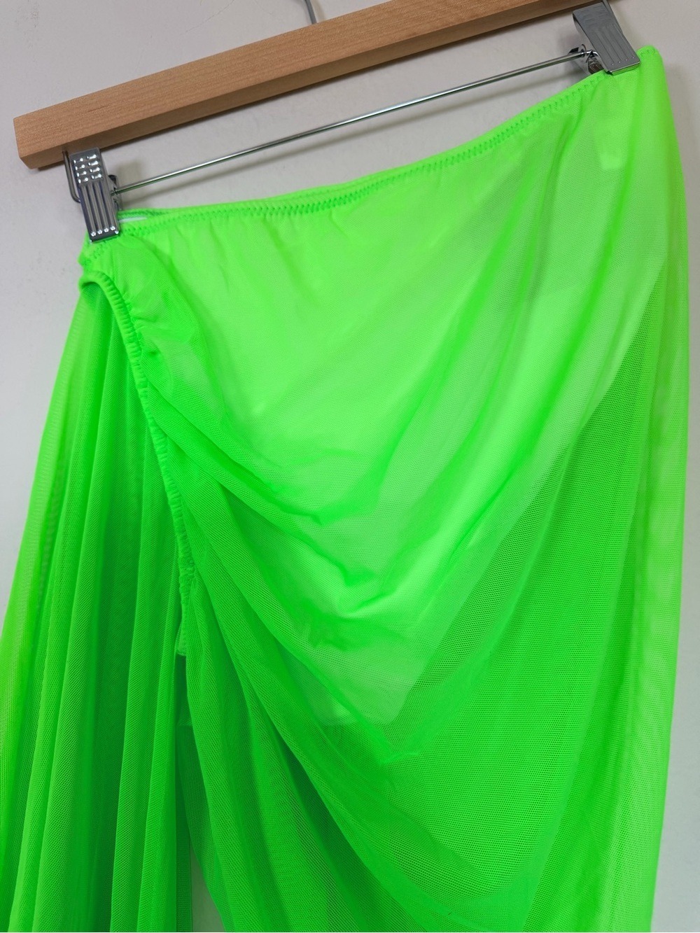 NWT Norma Kamali Diana Bra W/ Sleeve Neon Green Mesh One Shoulder Top XXS - Picture 5 of 11